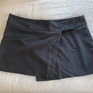 About You x Bella Hadid “Penelope” Skirt